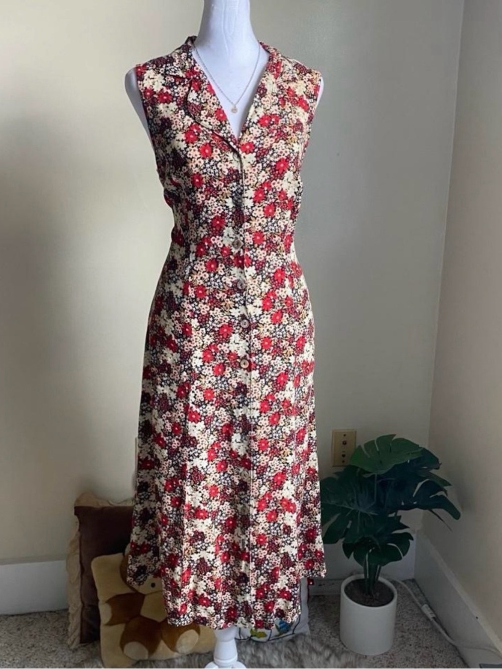 Vintage 90s sleeveless floral maxi sundress